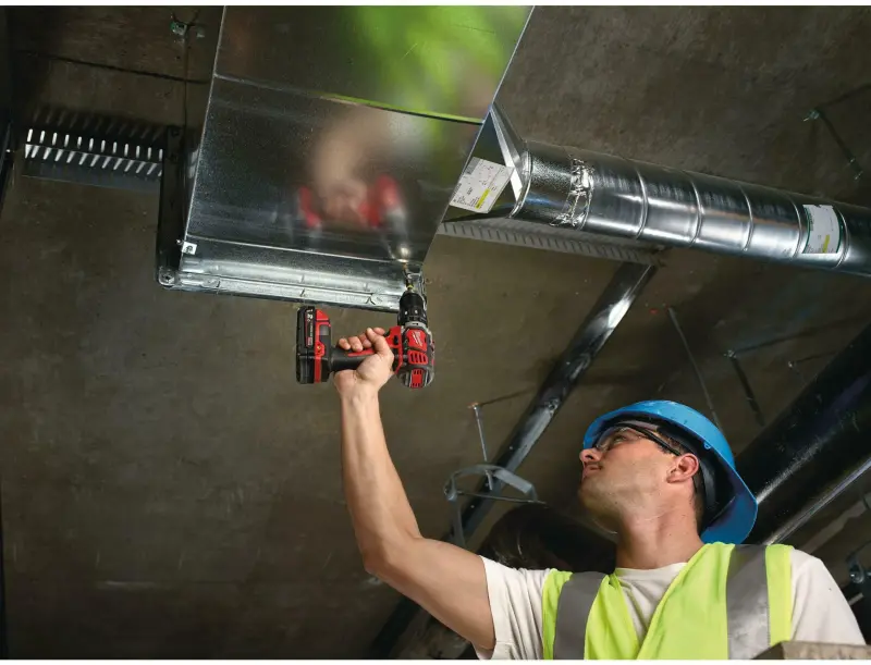 Aku kompaktní příklepová vrtačka Milwaukee M18 BPD-202C (2,0 Ah) (MI4933443515)